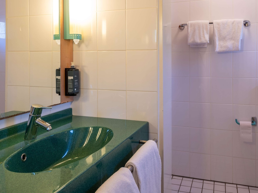 Twin Room - Photo 4