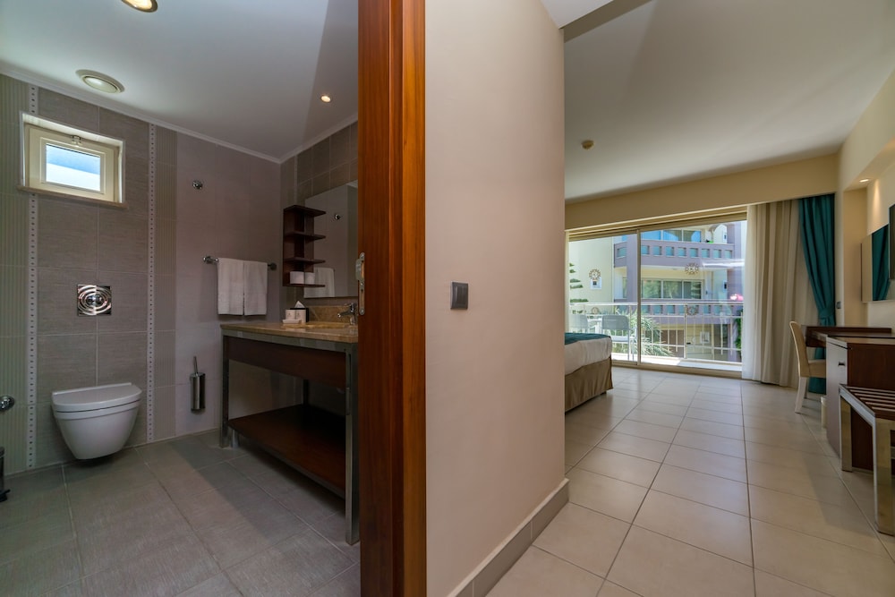 Family Suite photo 2