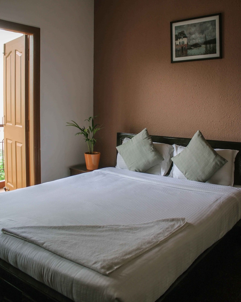 Standard Room - Photo 15