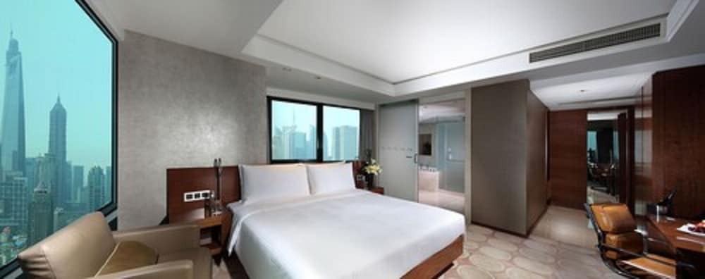 Junior Suite thumbnail 5