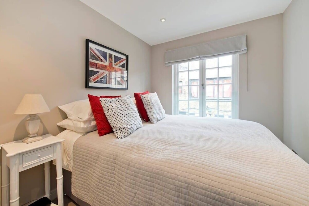 Apartment (2 Bedrooms)