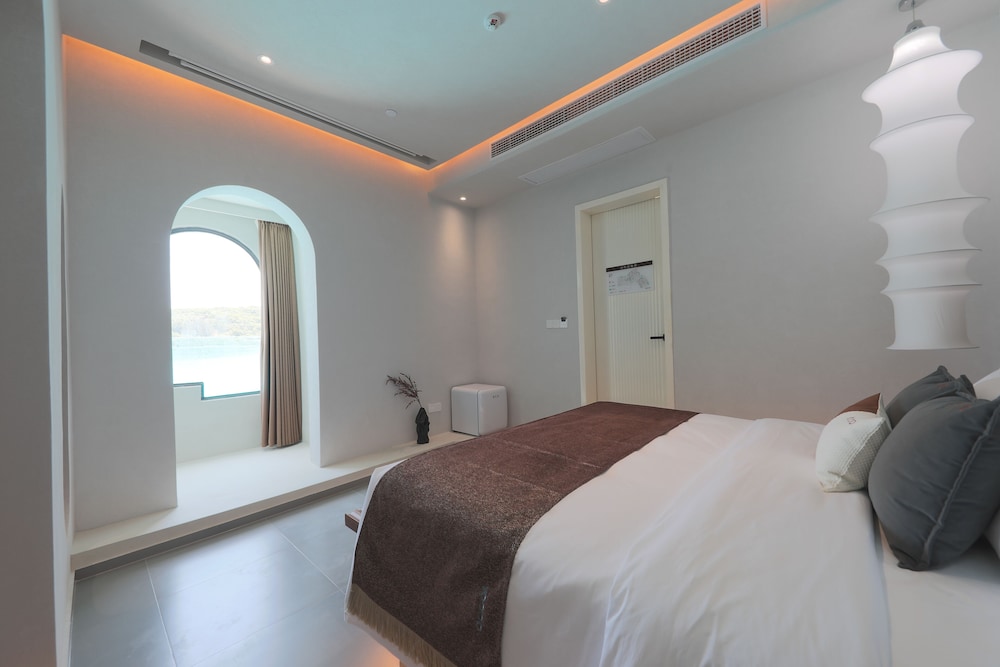 Comfort Double Room, Pool View photo 3