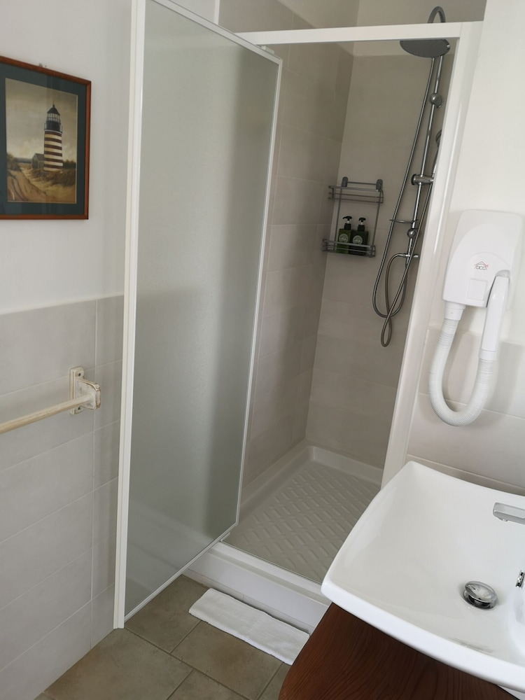 Double Room, Ensuite photo 2