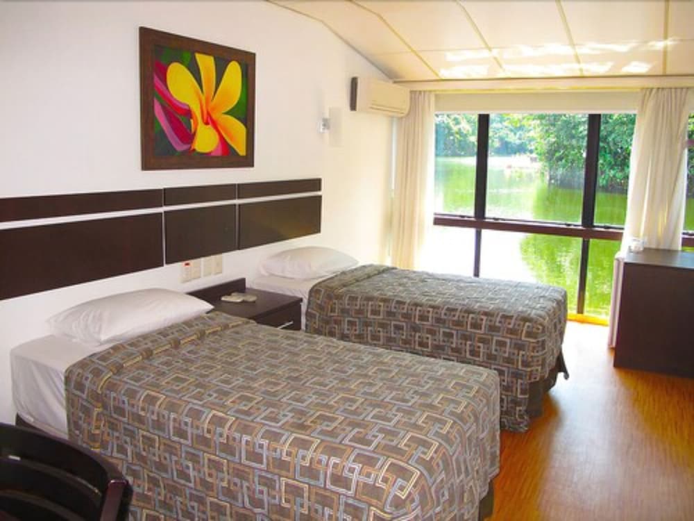 Deluxe Triple Room photo 3