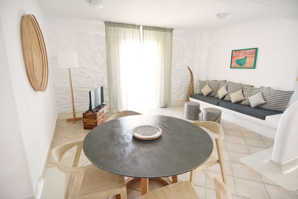Apartment, 1 Queen Bed, Private Pool, Sea View (Salt)