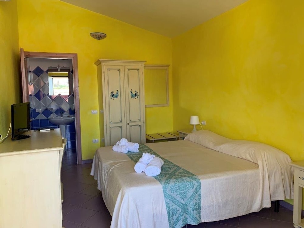 Classic Single Room