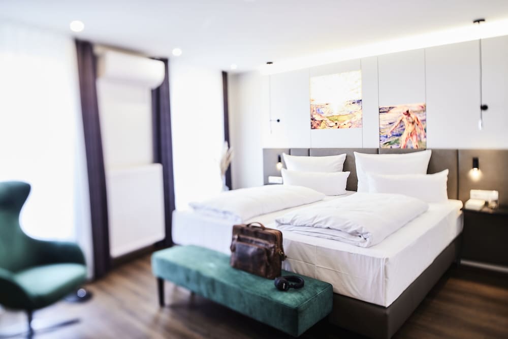 Junior Studio Suite