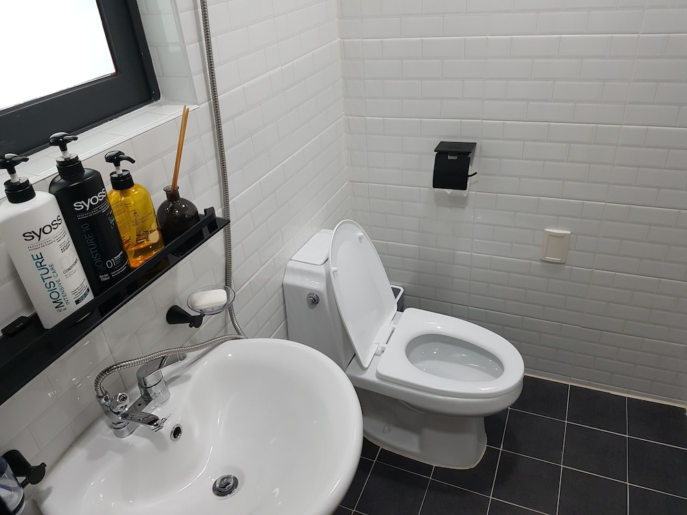 Family Villa, 2 Bedrooms, Pool Access photo 2