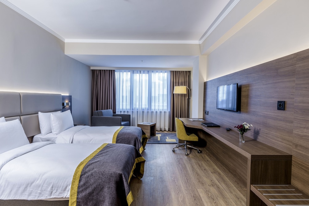 Superior Double or Twin Room photo 1