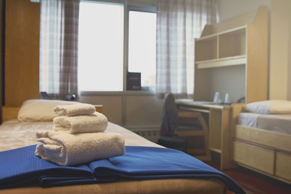 Double Room, 2 Single Beds, Shared Bathroom (No Elevator)