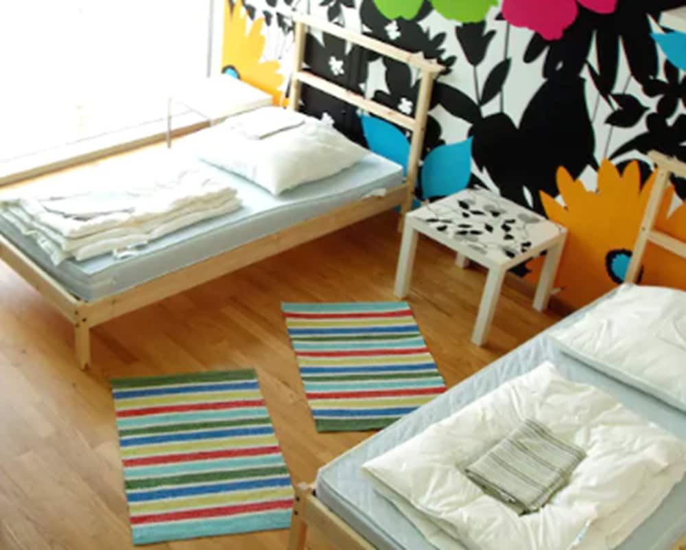 Basic Triple Room, Shared Bathroom photo 1