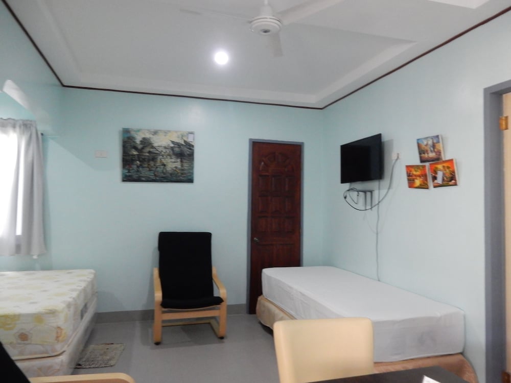 Luxury Studio Suite photo 2