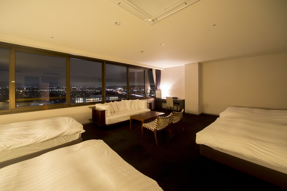 Premium Quadruple Room (Room 807) photo 2