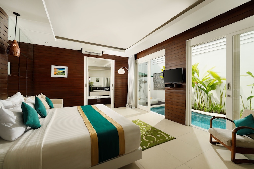 Stereo Pool Villa thumbnail 5