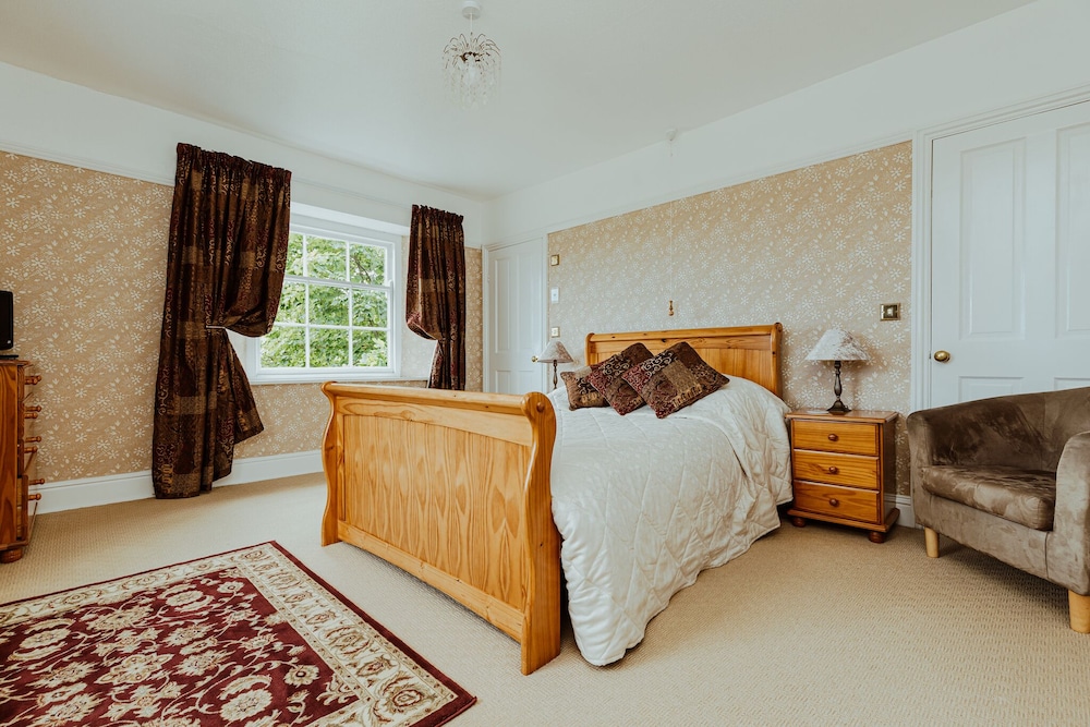 Superior Double Room, Ensuite (The Weeping Ash) - Photo 2