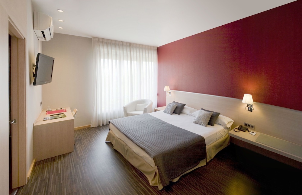 Double Room, Jetted Tub (or Hydromassage Shower)