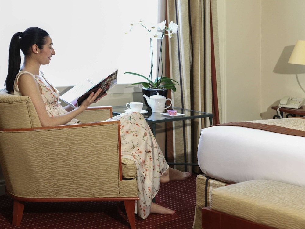 Deluxe Room, 1 Double Bed - Photo 2