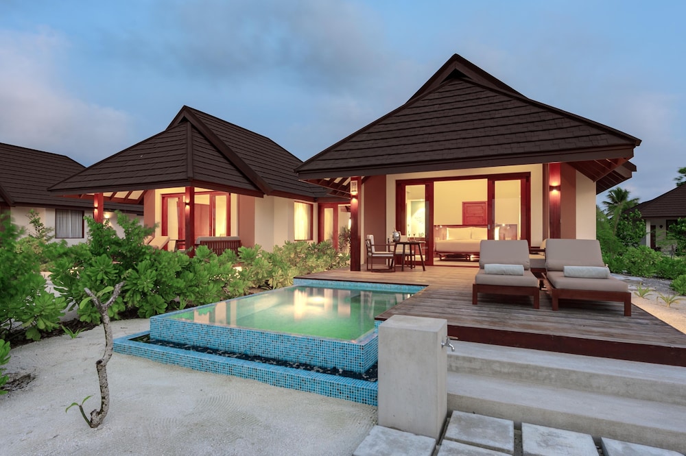 Family Beach Villa (Private Pool) - Photo 2