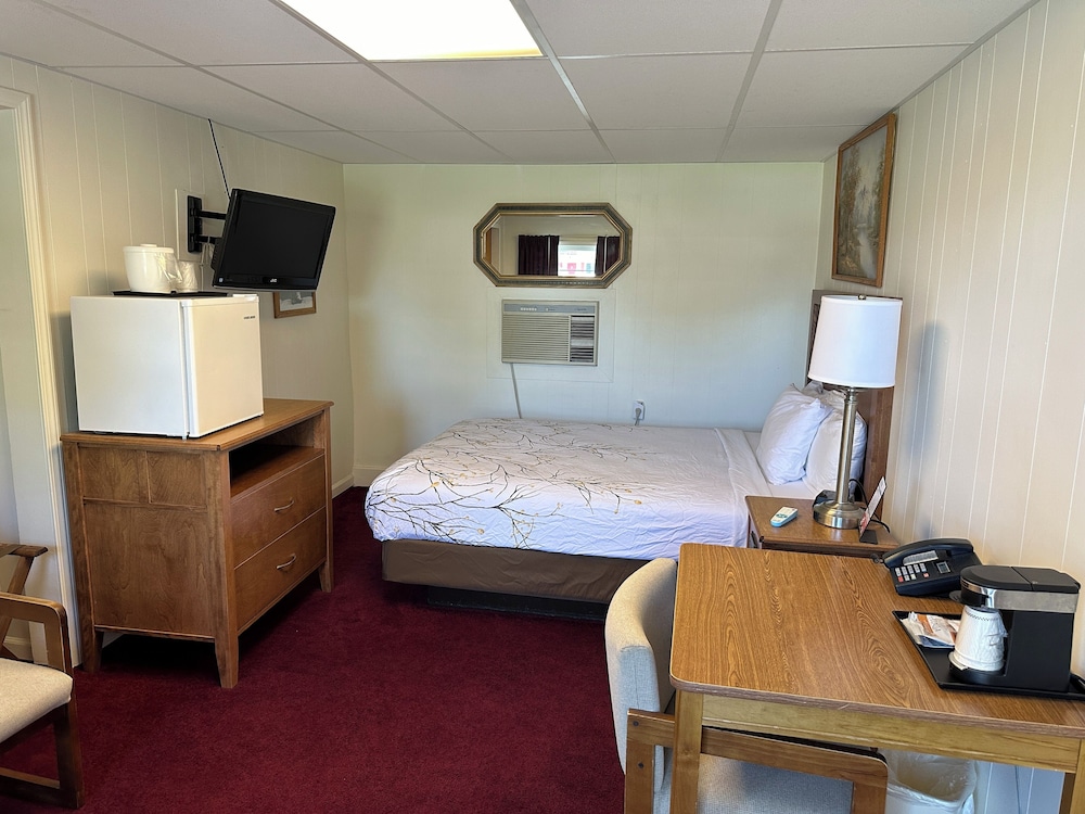 Basic Room photo 2