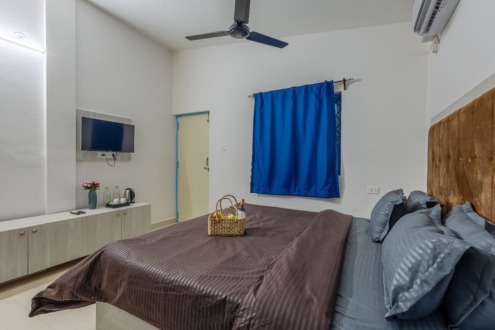 Family Quadruple Room, Balcony photo 2