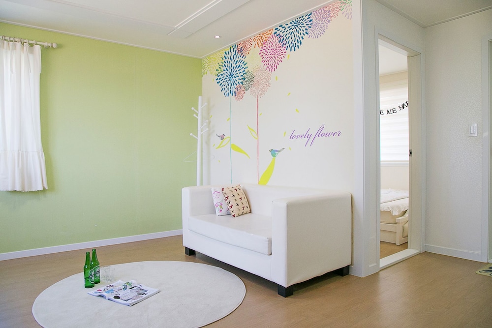 Family House, 1 Bedroom, Terrace, Lakeside (Rainbow Lake) photo 1