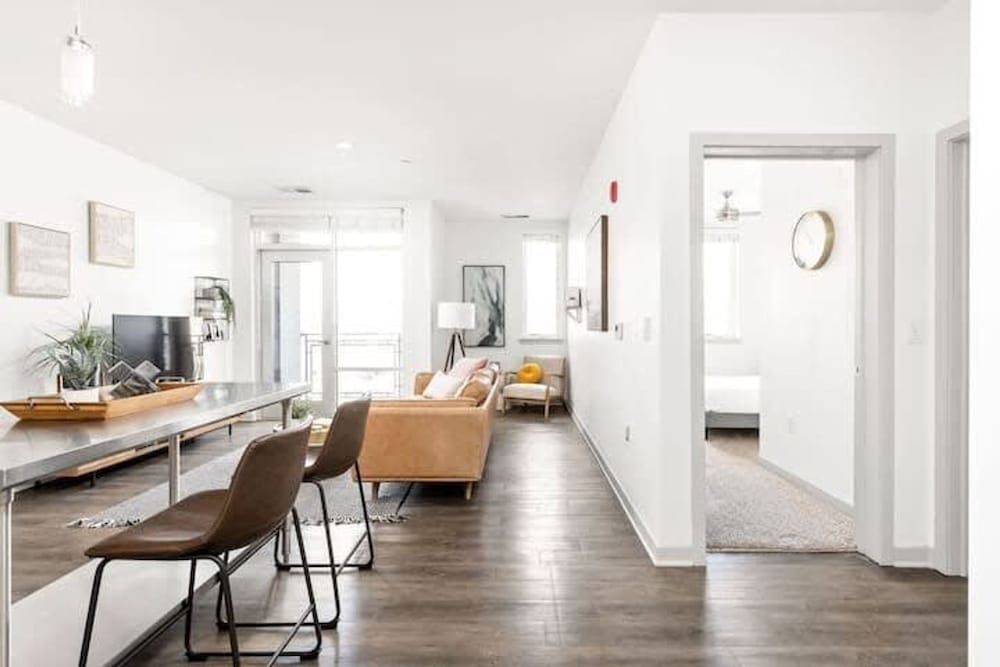 Cozysuites l Chic 1BR Bottleworks Indy 5, Foto 47