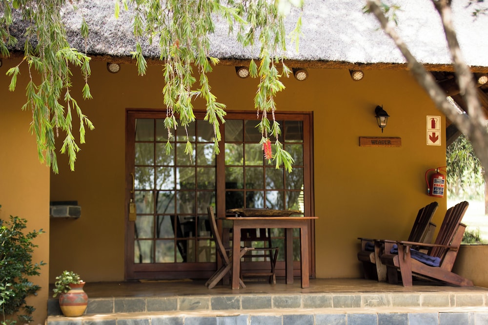 2 Sleeper Chalet photo 3