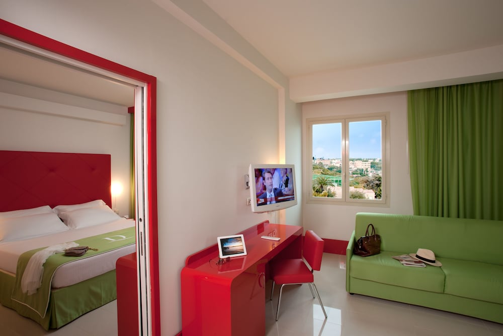 Family Room (Family 5 pax) - Photo 1