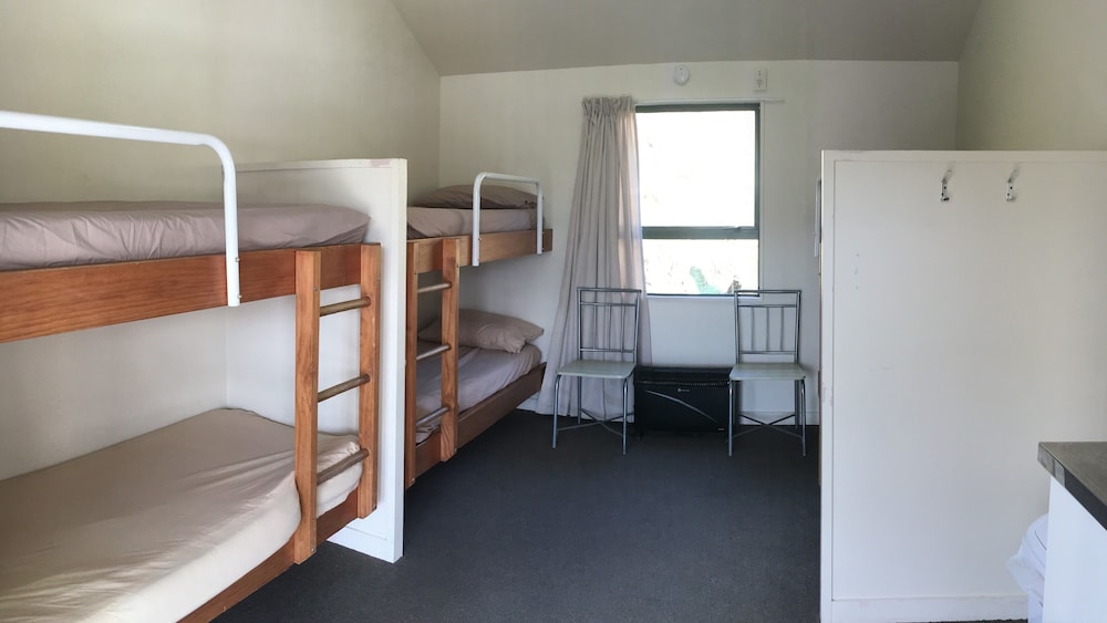 Bunk Cabin - Must Provide Own Blankets and Towels photo 1