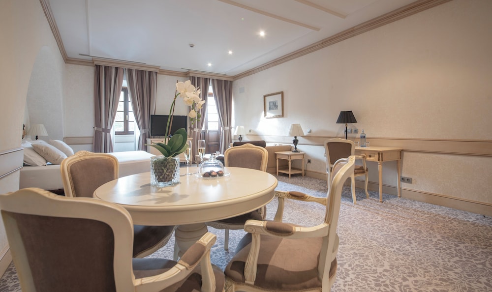 Standard Suite (Single Use)