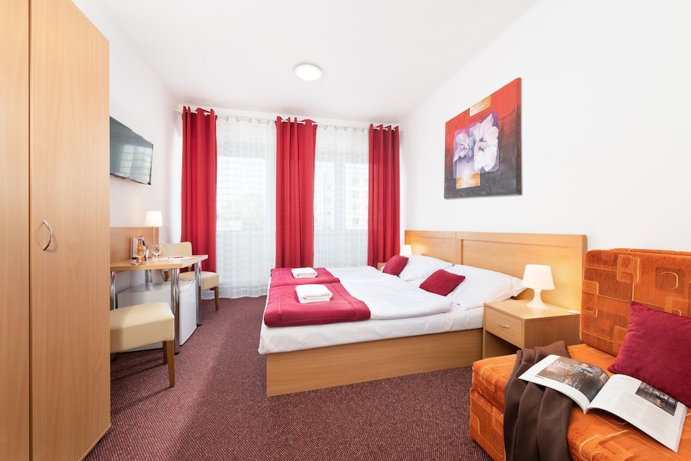 Standard Double Room Single Use