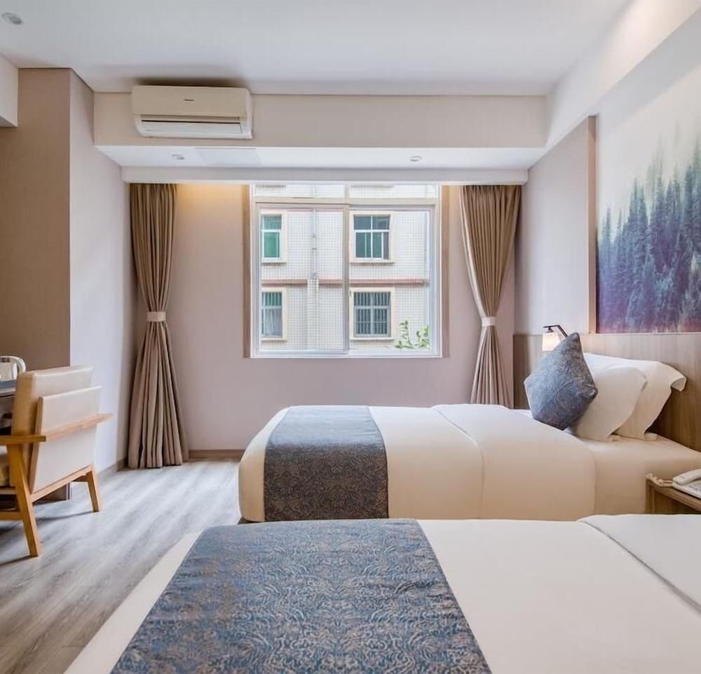 Comfort Twin Room