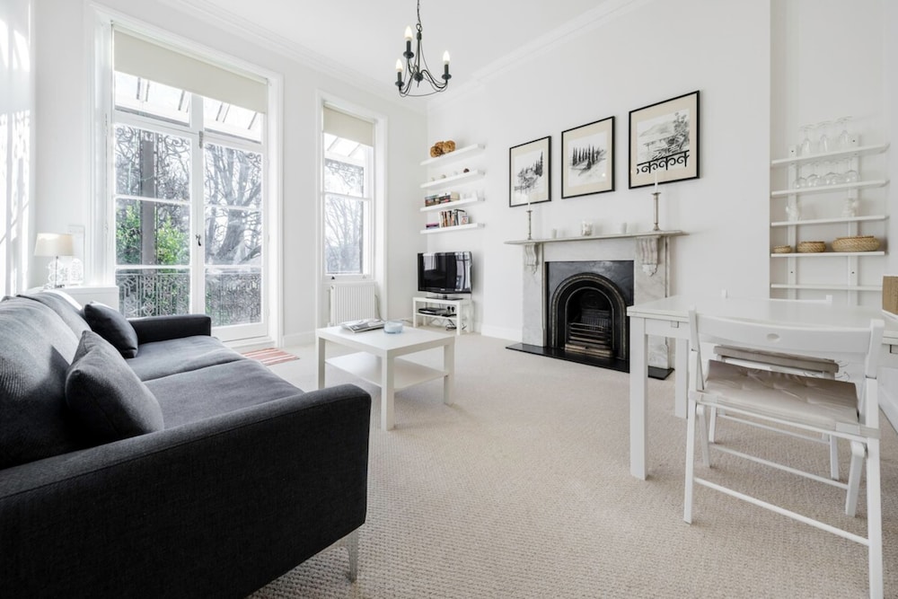 Apartment (2 Bedrooms)