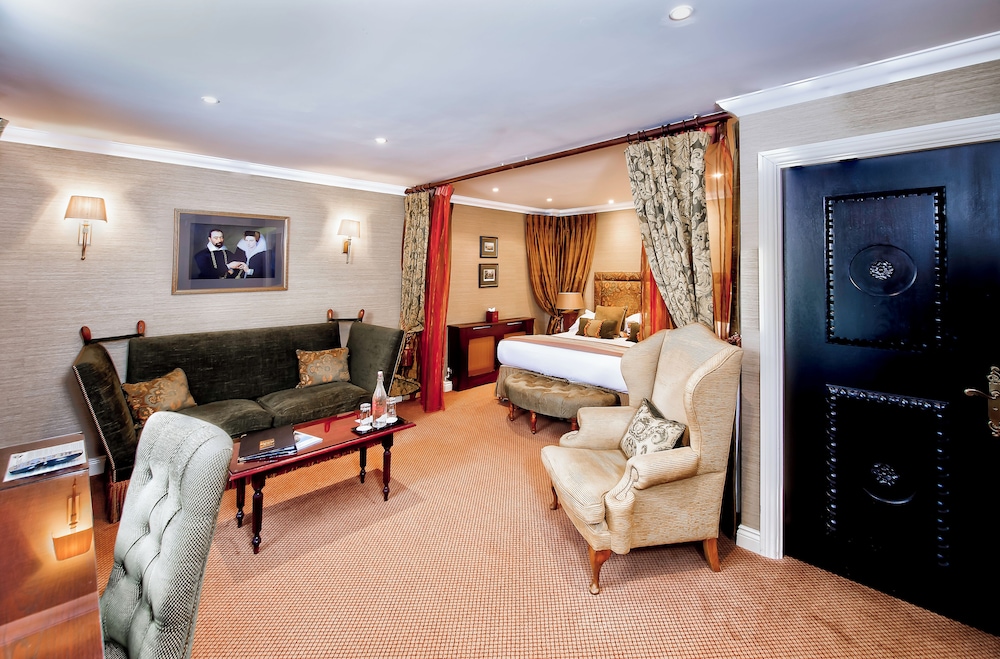 Suite (Castle View )