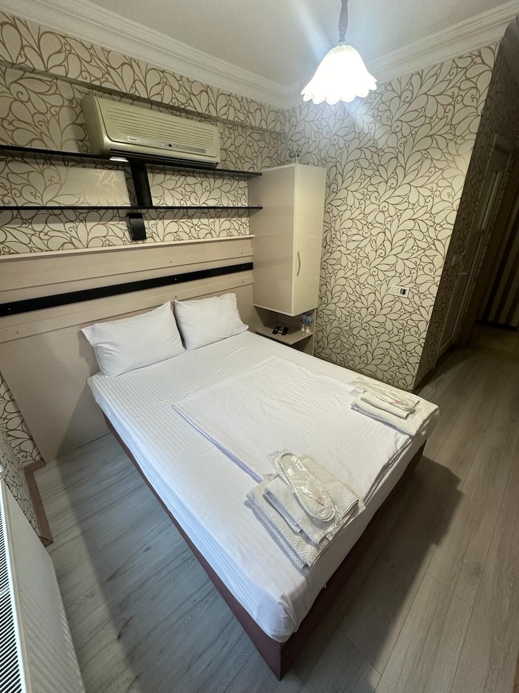 Basic Single Room