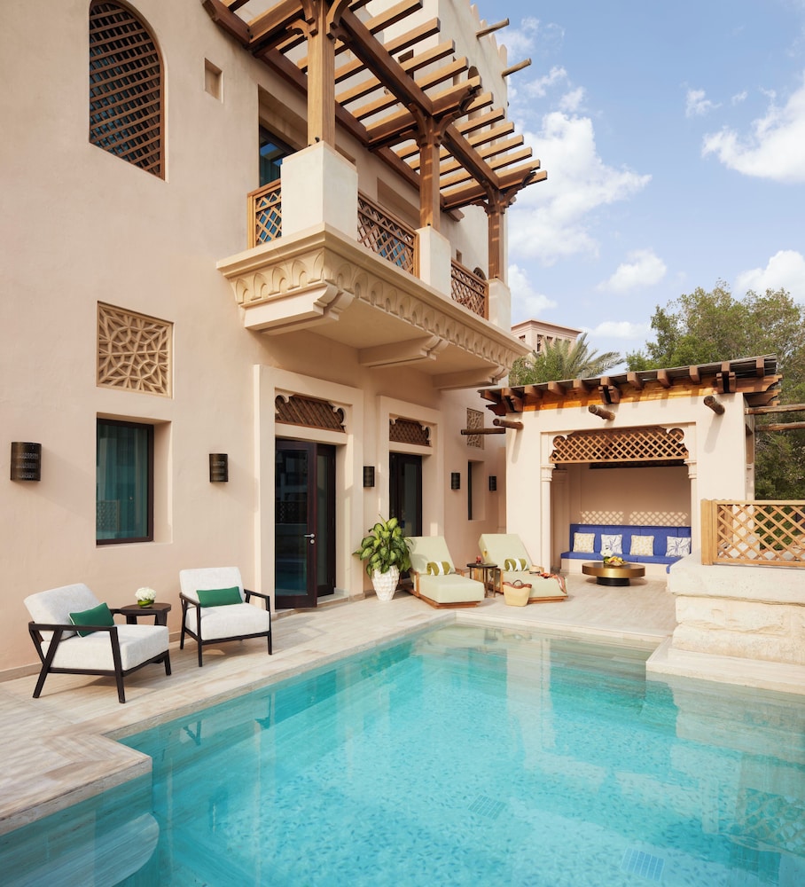 Royal Villa (Malakiya) photo 3