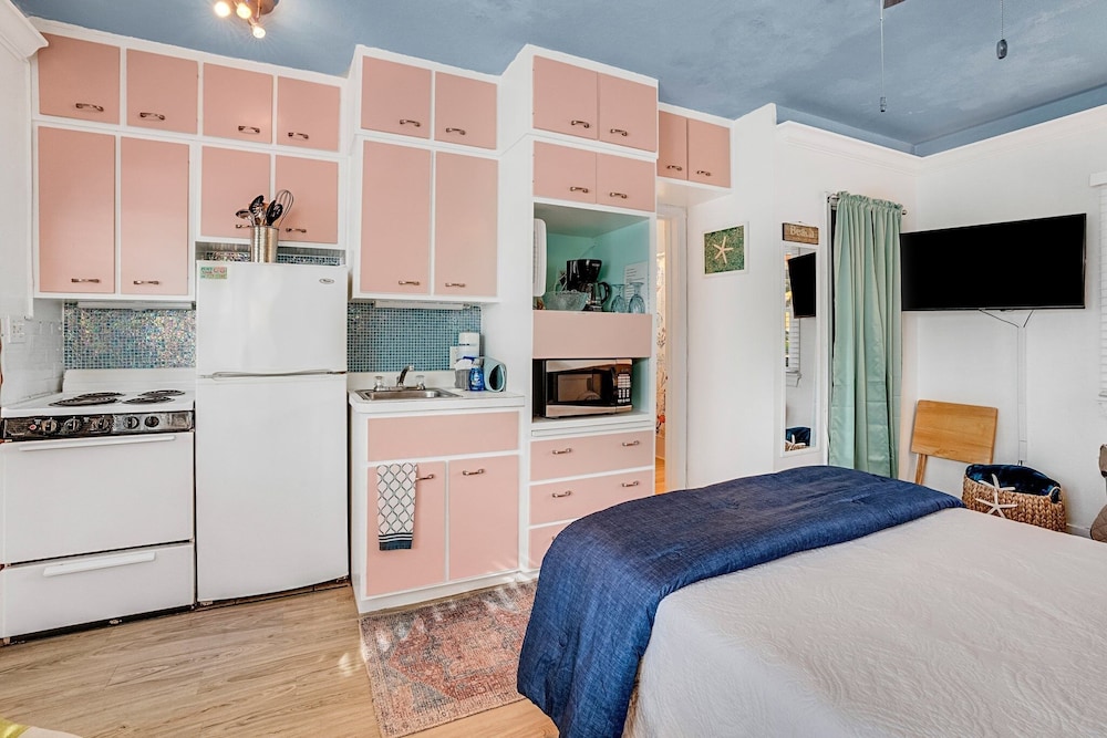 Condo, 1 Bedroom