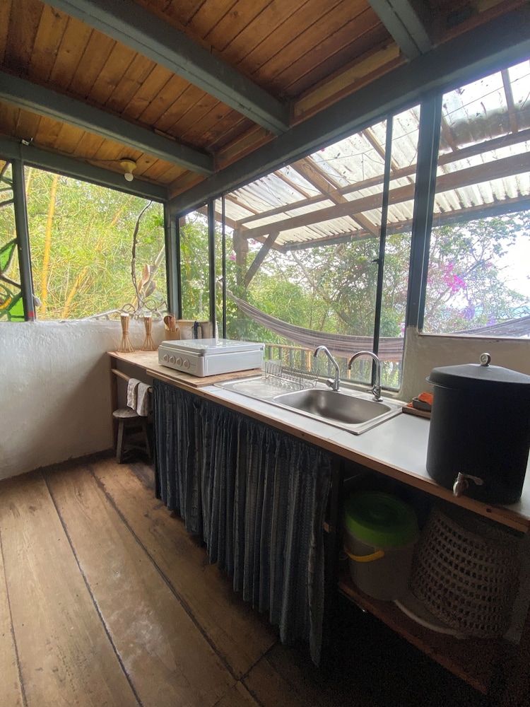 Standard Cabin, Lake View photo 3