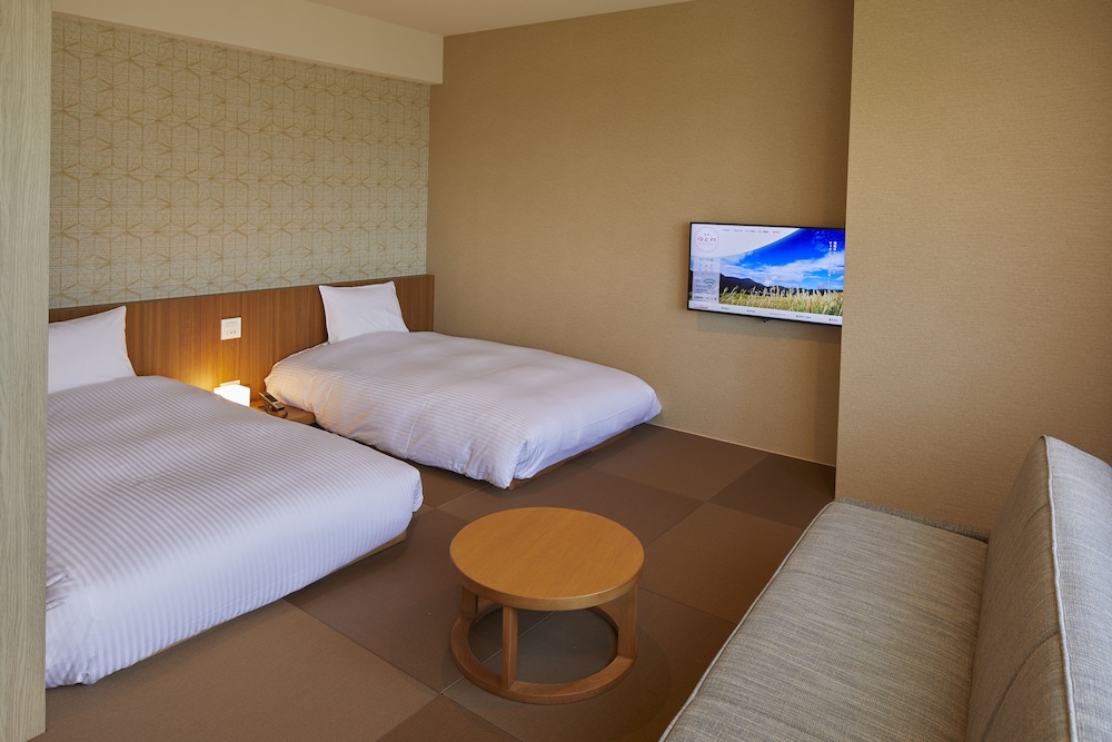 Twin Room - Photo 4
