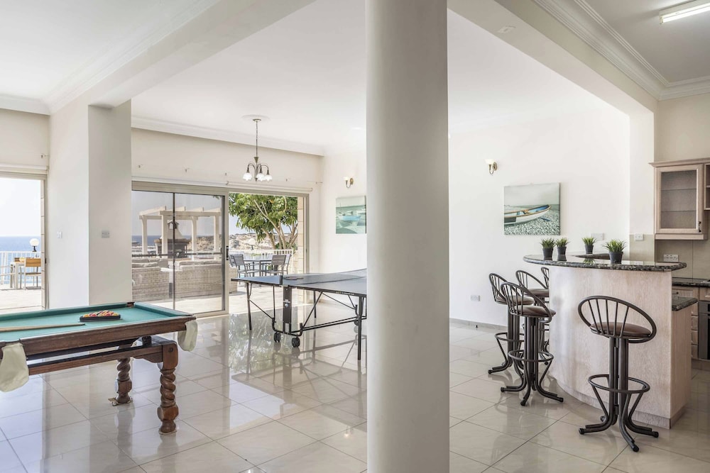 Villa (Multiple Bedrooms) photo 3