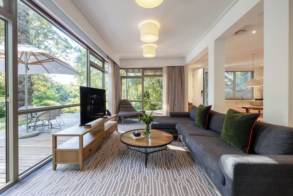 Family Apartment, Multiple Beds, Garden View, Garden Area (Three Bedroom Garden Apartment) photo 3
