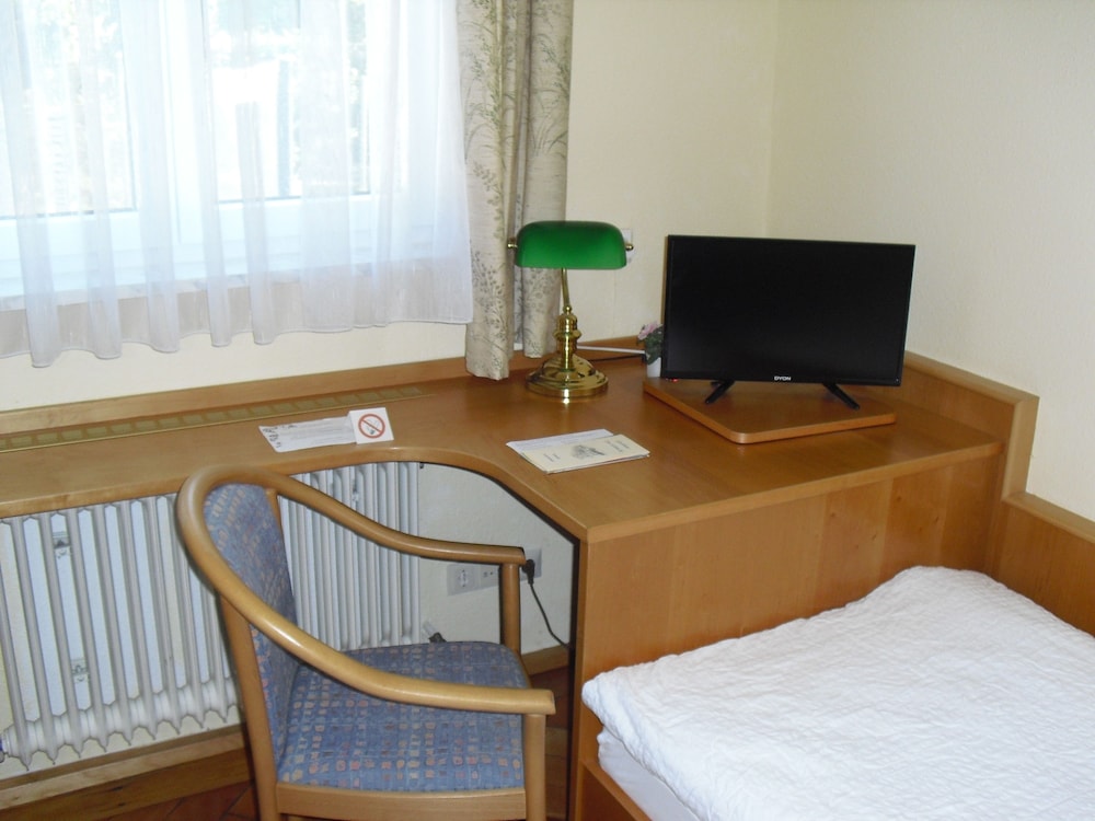 Single Room (1) photo 2