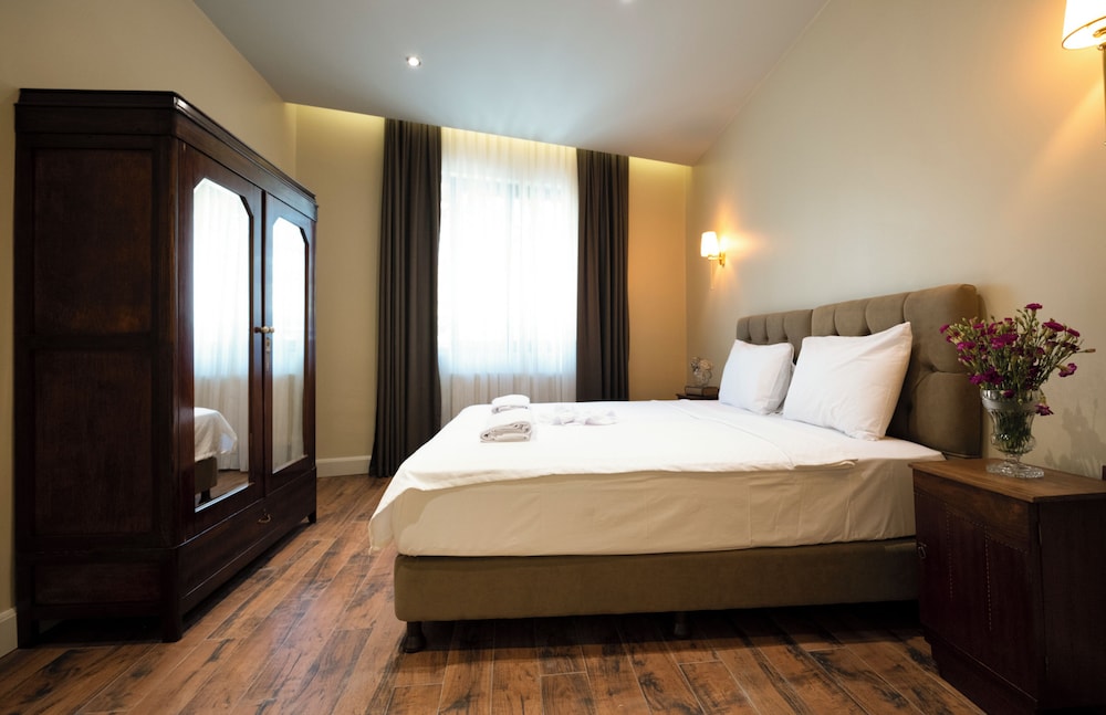 Comfort Room photo 3