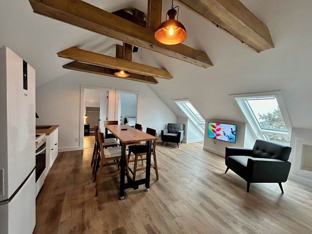 Signature Apartment