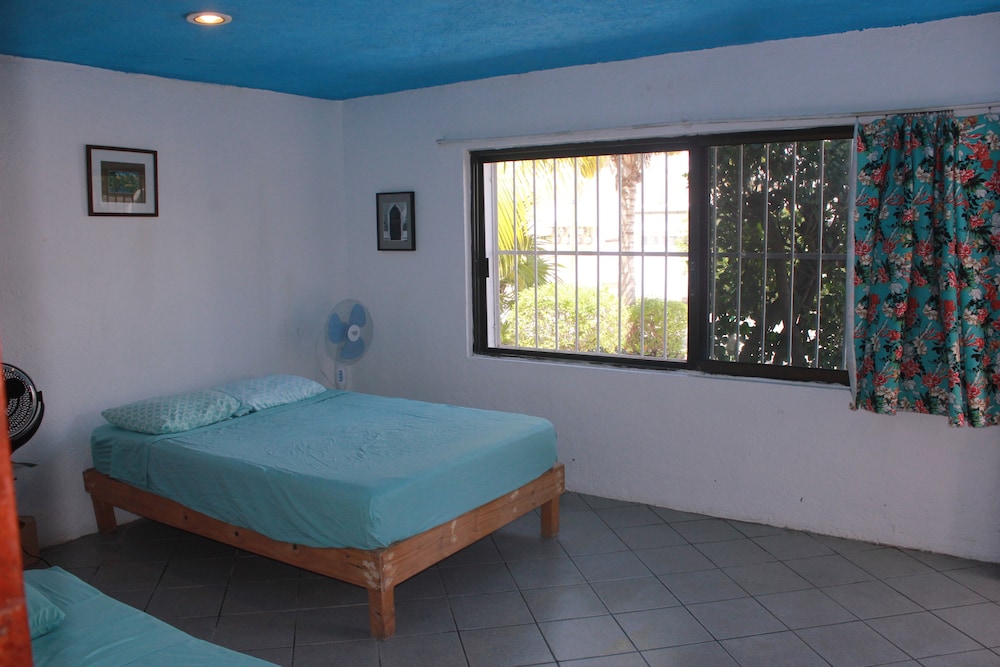 Basic Double Room, 1 Bedroom photo 3