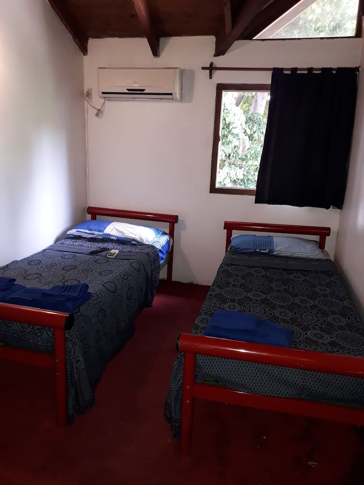 Economy Room, 2 Twin Beds, Non Smoking, City View photo 1