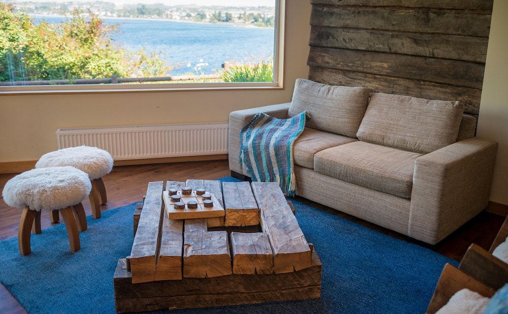 Family Cabin - Photo 2