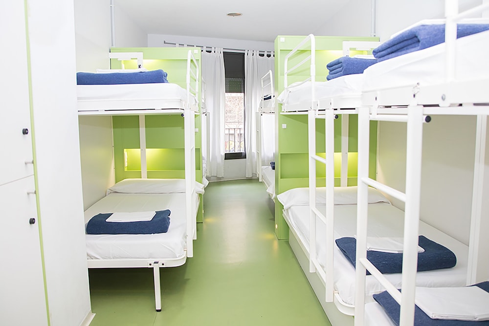 Dormitorio Compartido Estándar, Solo Mujeres, Baño Compartido (10 personas)