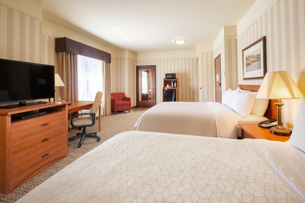 Standard Room, 2 Queen Beds, Accessible Bathtub (Communications, Mobility, Access Tub) - Photo 6