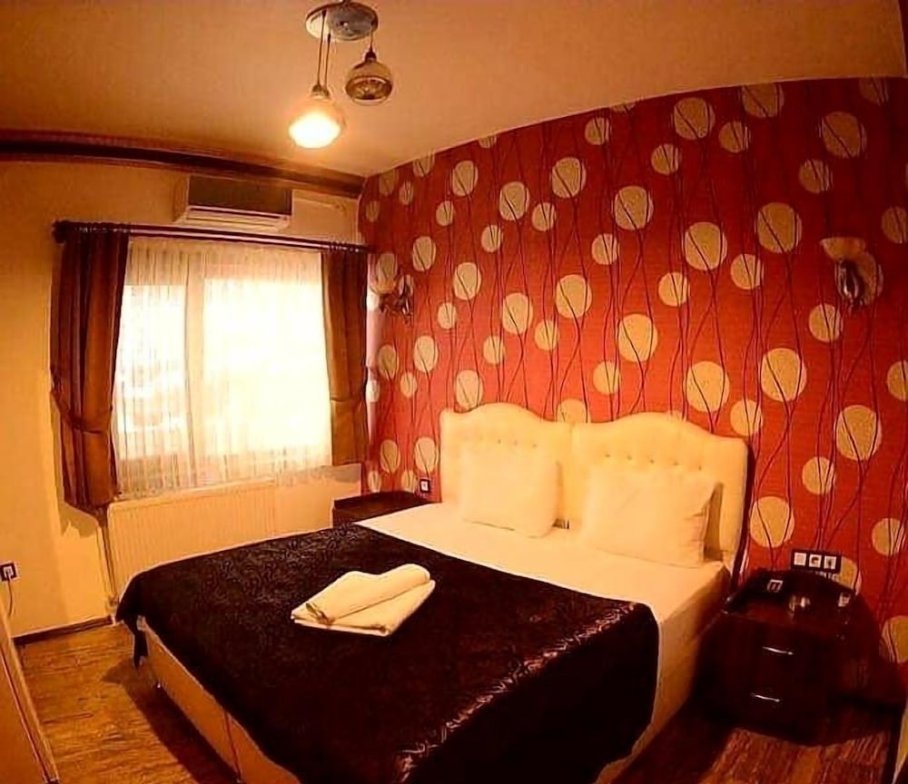 Standard Triple Room photo 2